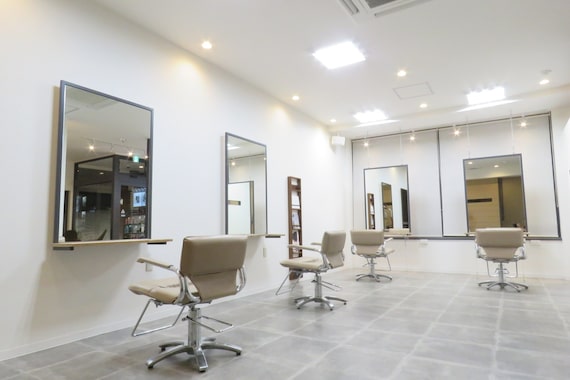 ヴェイスサロン(Vase Salon)