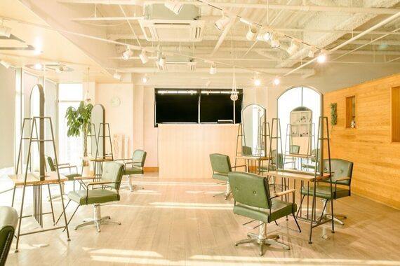 レックス 小倉駅前店(Rex)