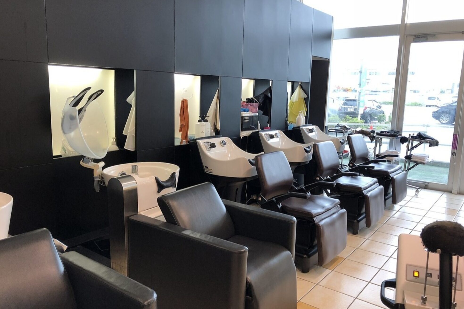 カリーナ 焼津店(Carina)2