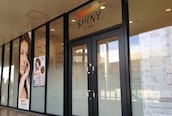 シャイニー(SHINY)