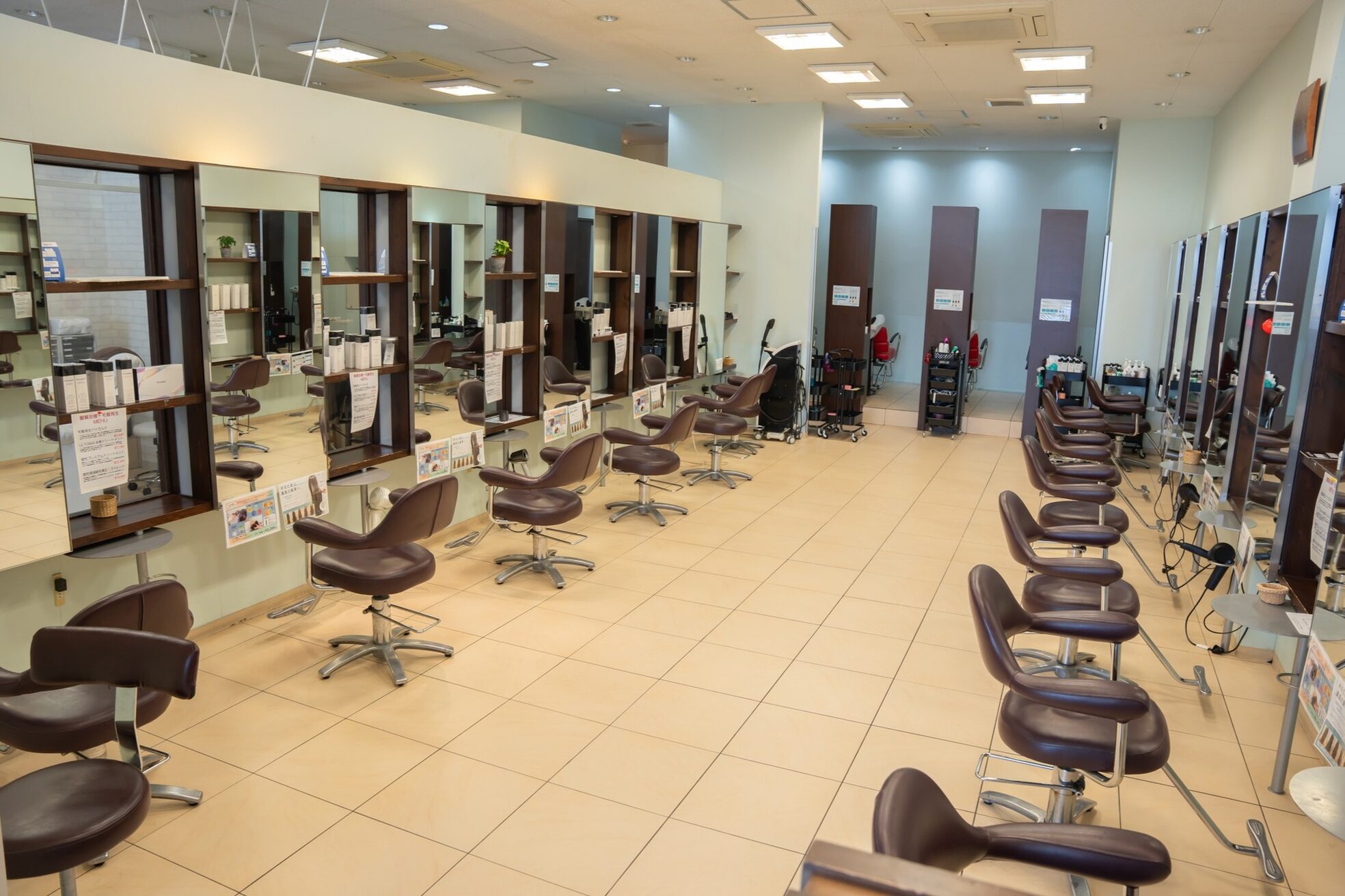 ヘアアンドメイク ルナルナ 山形嶋店(LUNALUNA)1