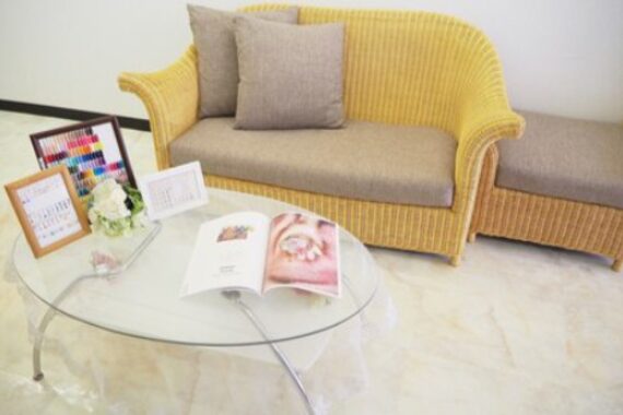 サロンドリリィ(SARON de Lily)