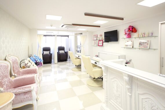 リーベスト 南森町店(REBEST)