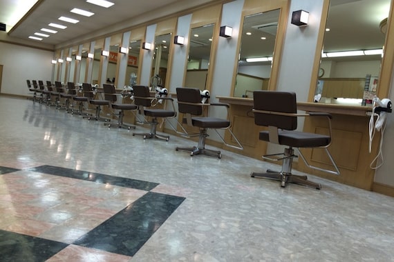 サロンドヴィヴィ Salon de ViVi 西帯広店