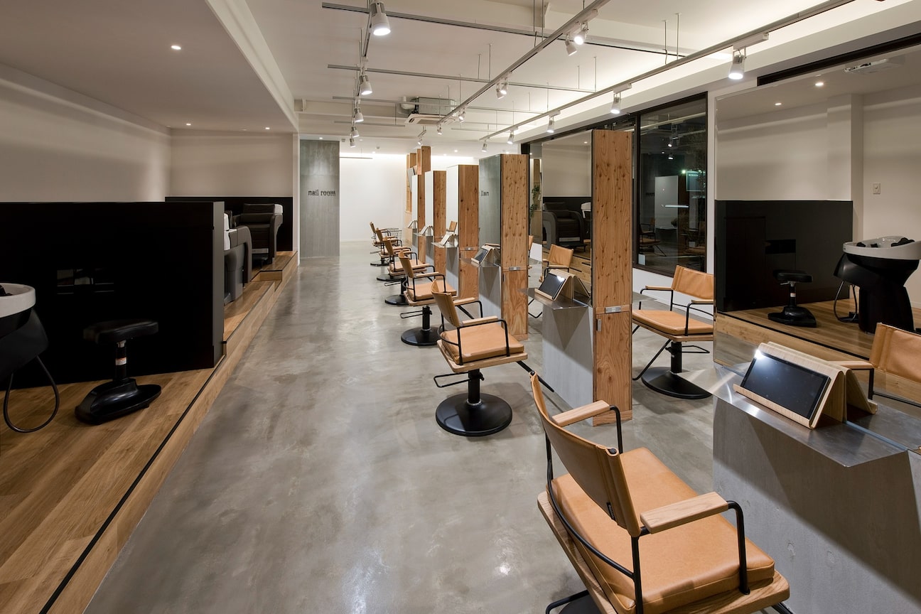 株式会社 THREE画像1