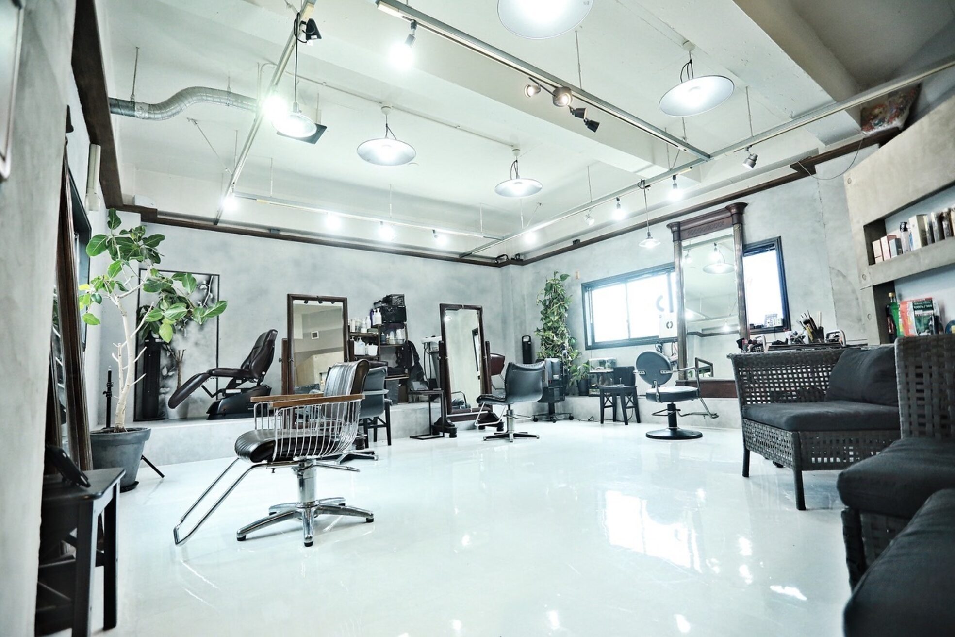 モノ アンド イニ(Mono & inni)1