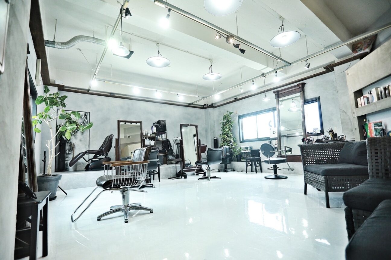 モノ アンド イニ(Mono & inni)1