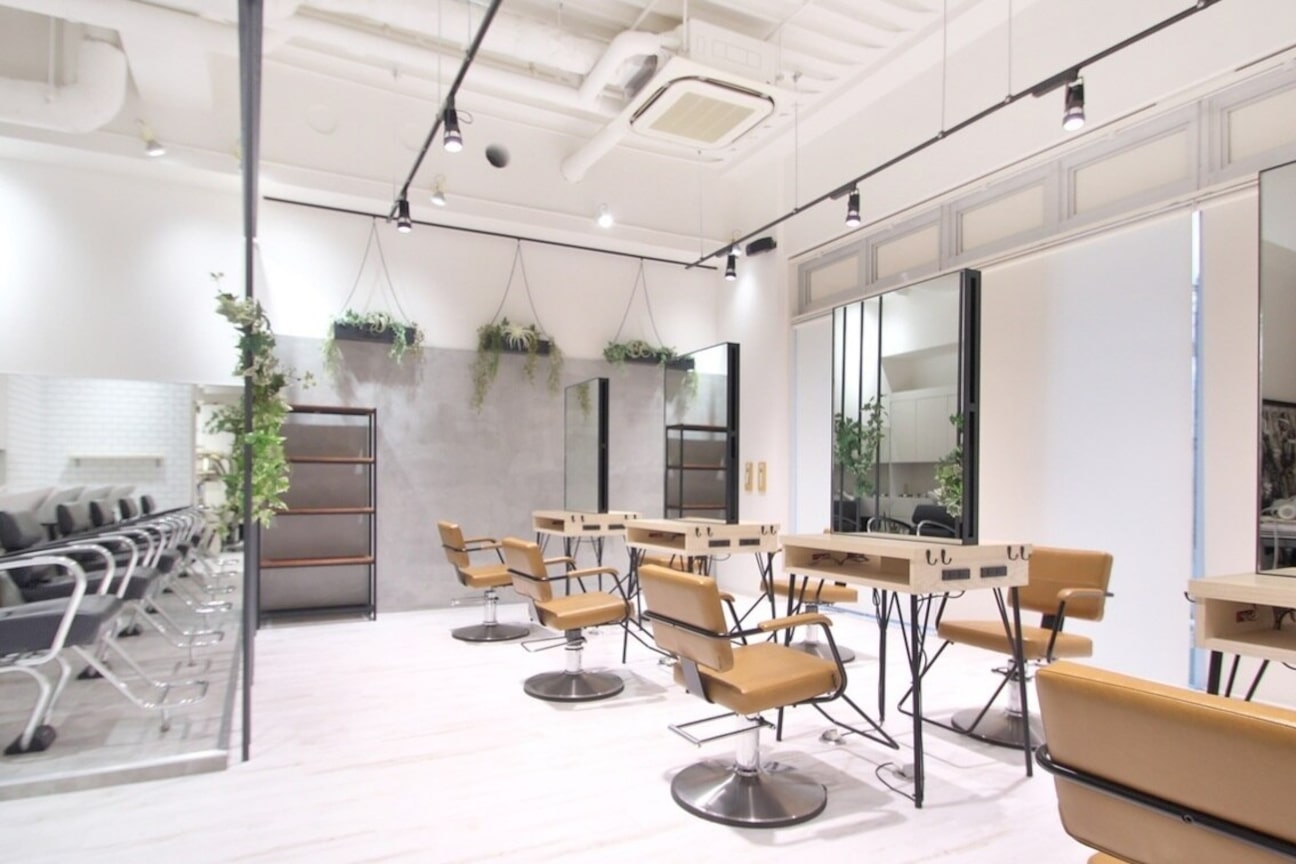 バッテリー ヘアアンドメイク 御幣島店(Battery hair&make)1