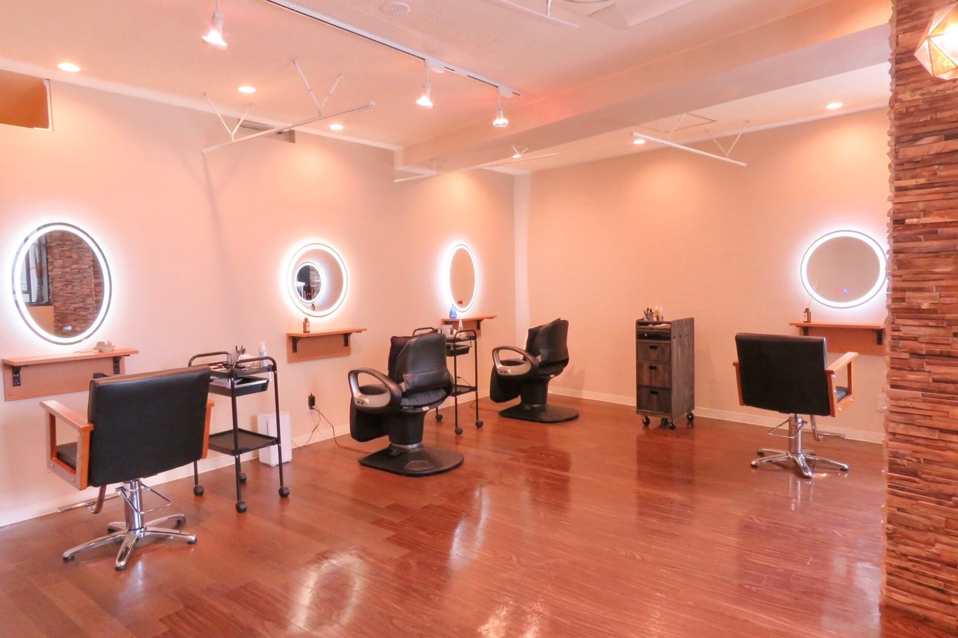 エンドアイ(&i)2