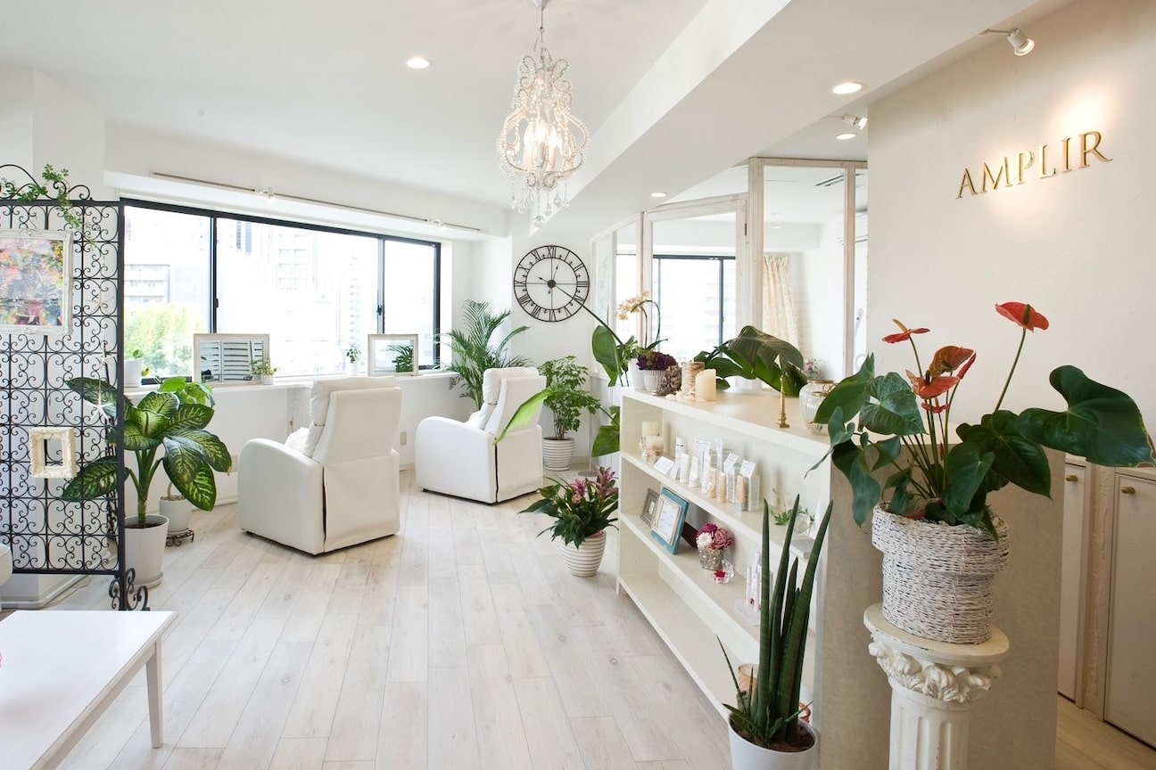 AMPLIR for beautiful eyebrow(株式会社 アンプリール)画像1