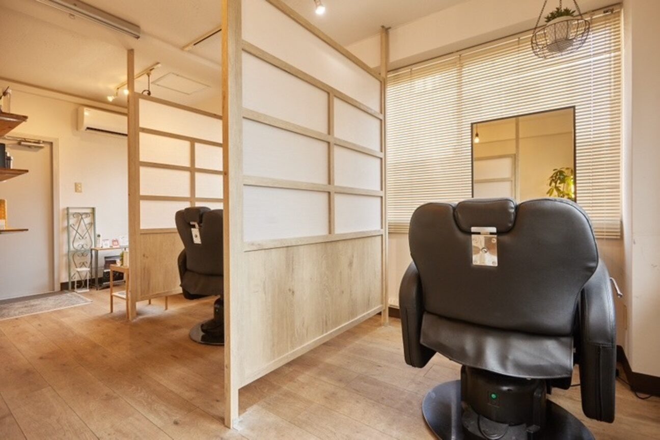 ジージェイ(GJ)1