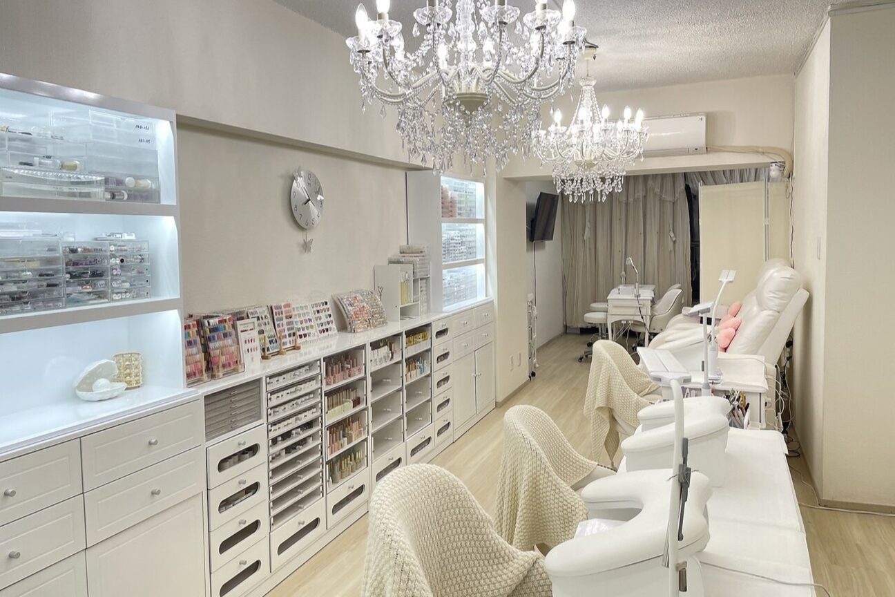 アヤメネイル画像1