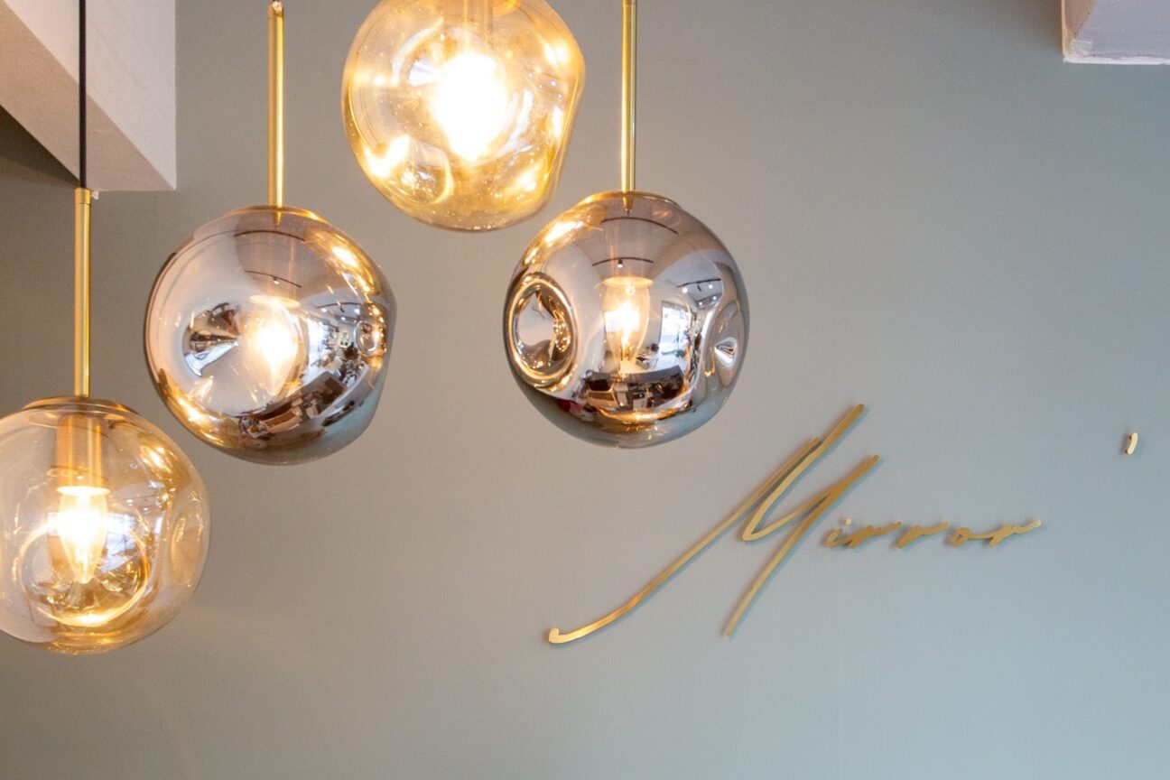 hair &spa salon ミラー（Ｍｉｒｒｏｒ’）画像1