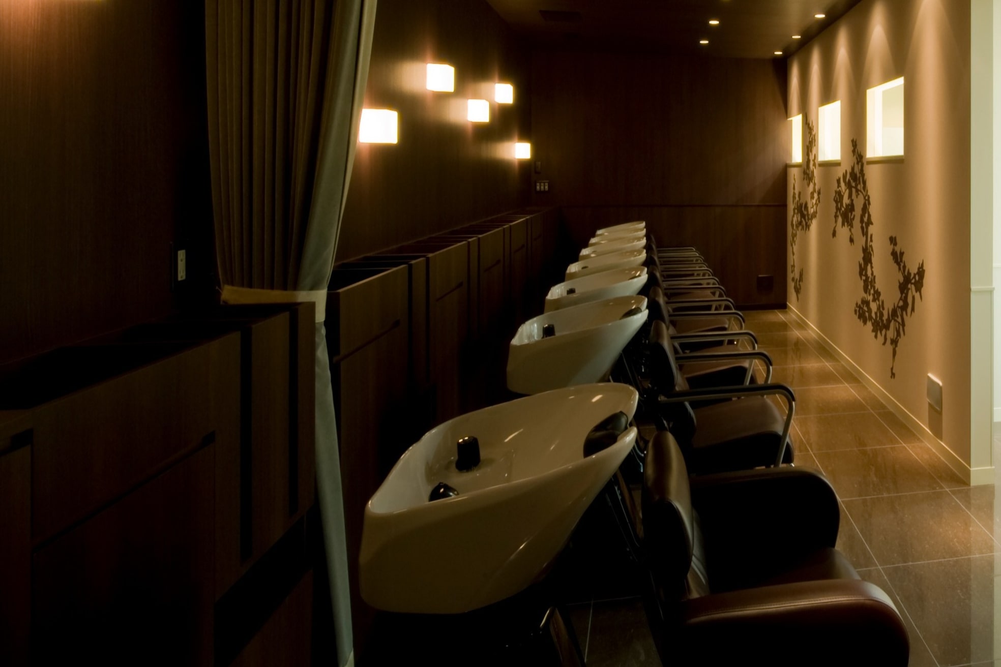 レイフィールド 江南店4