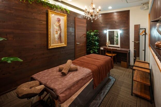 ルクラ MEGAドン・キホーテUNY砺波店1