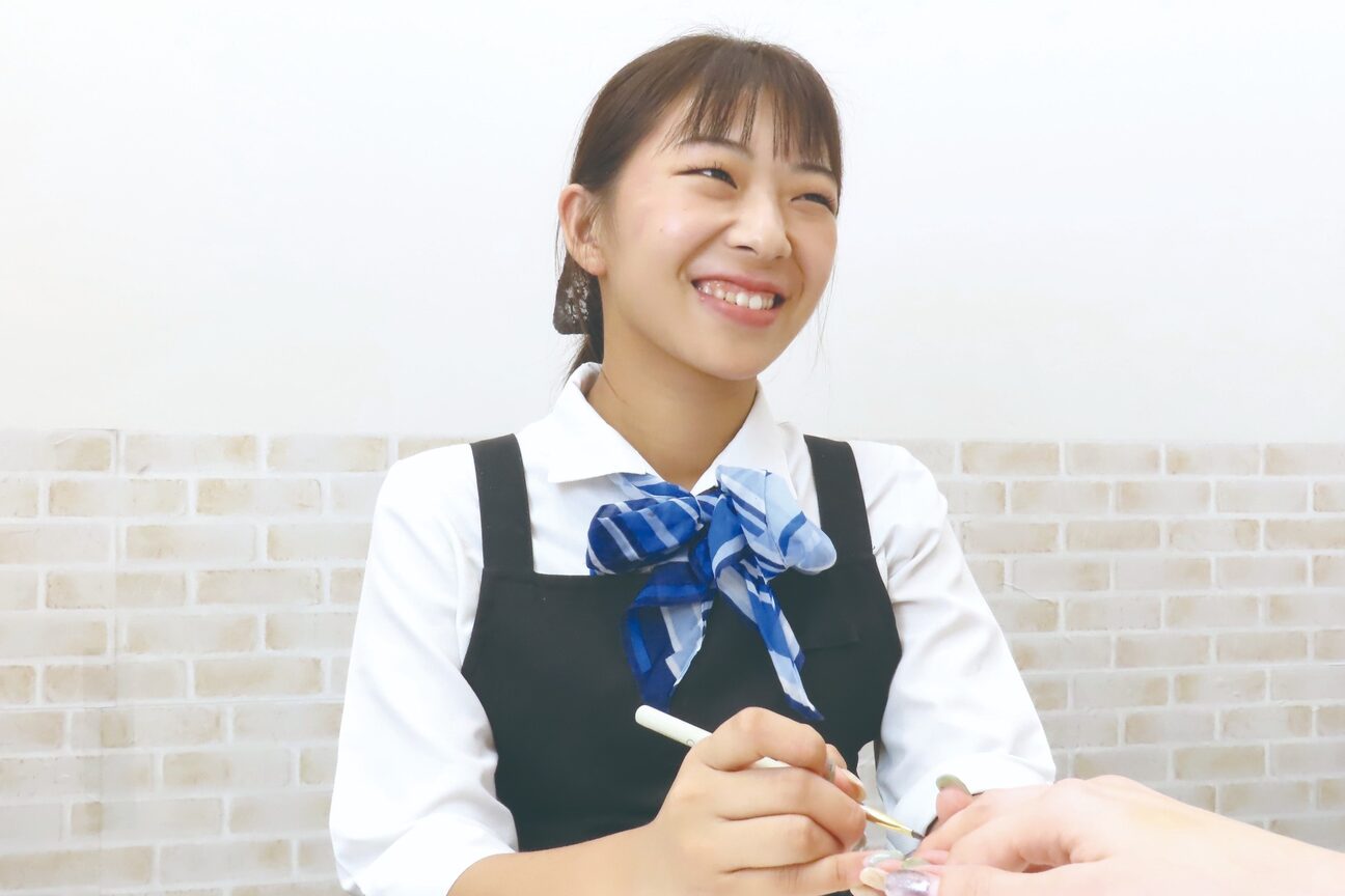 クリスタルネイル ゆめタウン夢彩都(CRYSTAL NAIL)4