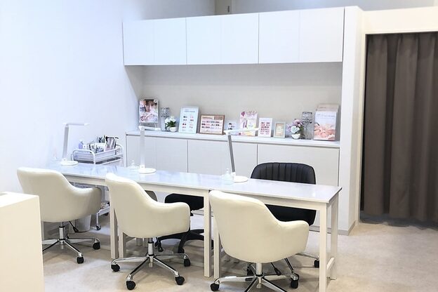 クリスタルネイル プレミアム イオンモール鹿児島店(CRYSTAL NAIL PREMIUM)2