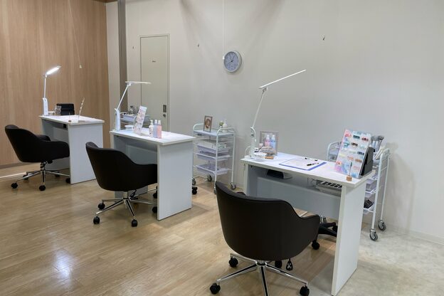 クリスタルネイル トキハわさだタウン店1