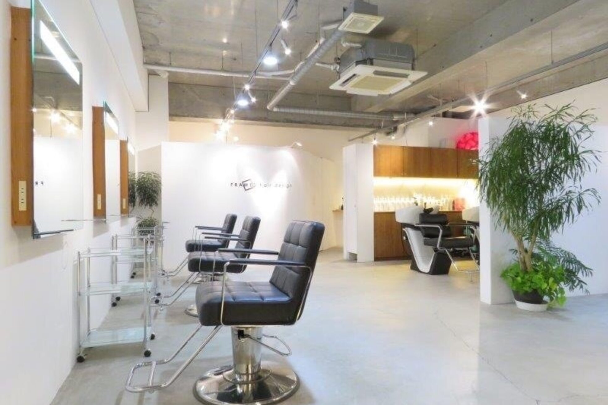 フレイムスヘアデザイン(FRAMES hair design)2