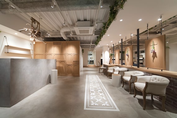 パプス ド コワフュール 甲南山手店(Pap's de coiffeur)