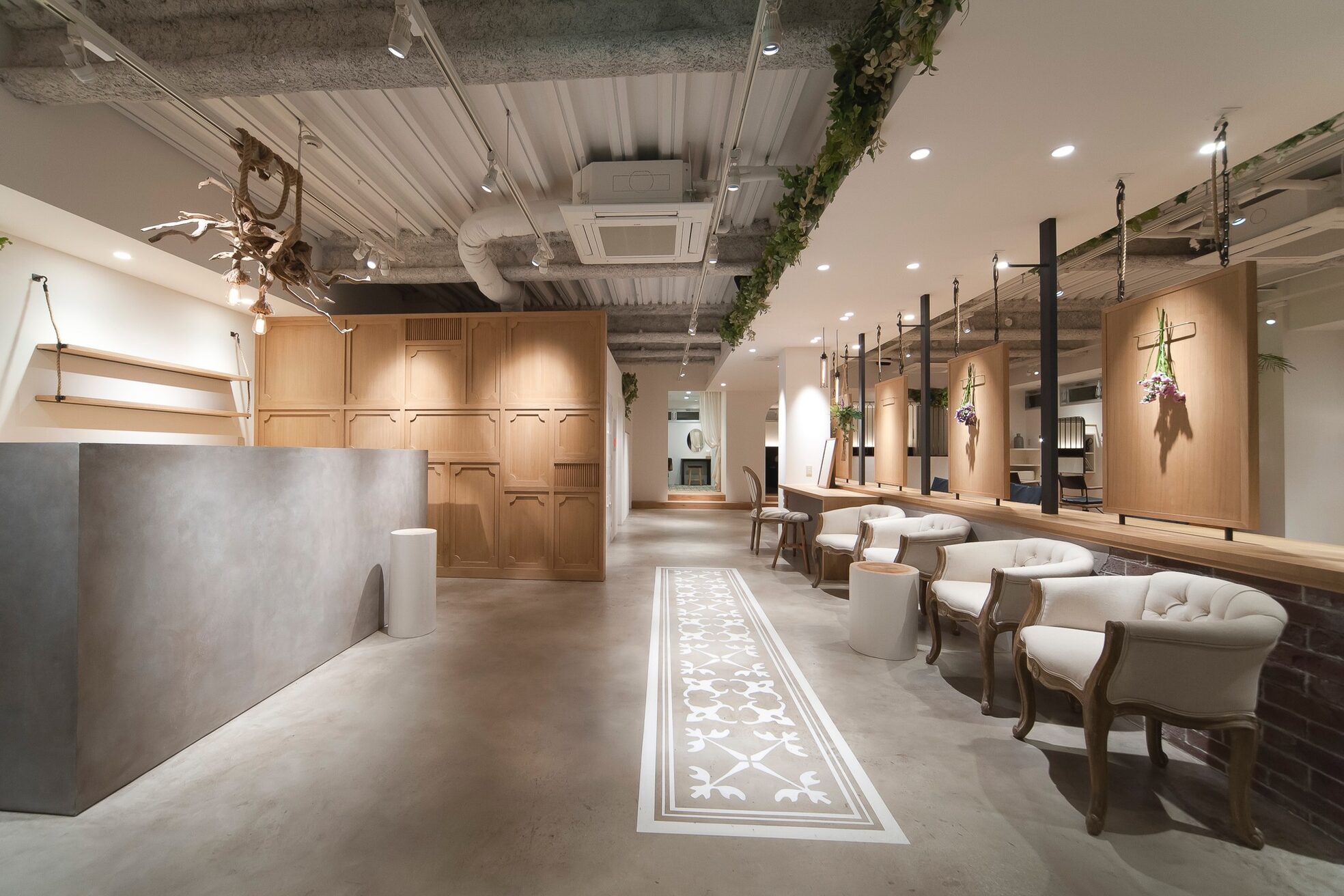 パプス ド コワフュール 甲南山手店(Pap's de coiffeur)1