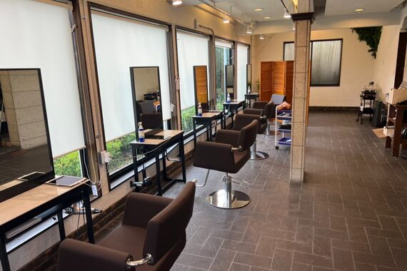 ヘアーデザインアンドボディーメイク R