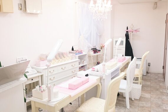 ネイル&アイラッシュサロン ブルーム