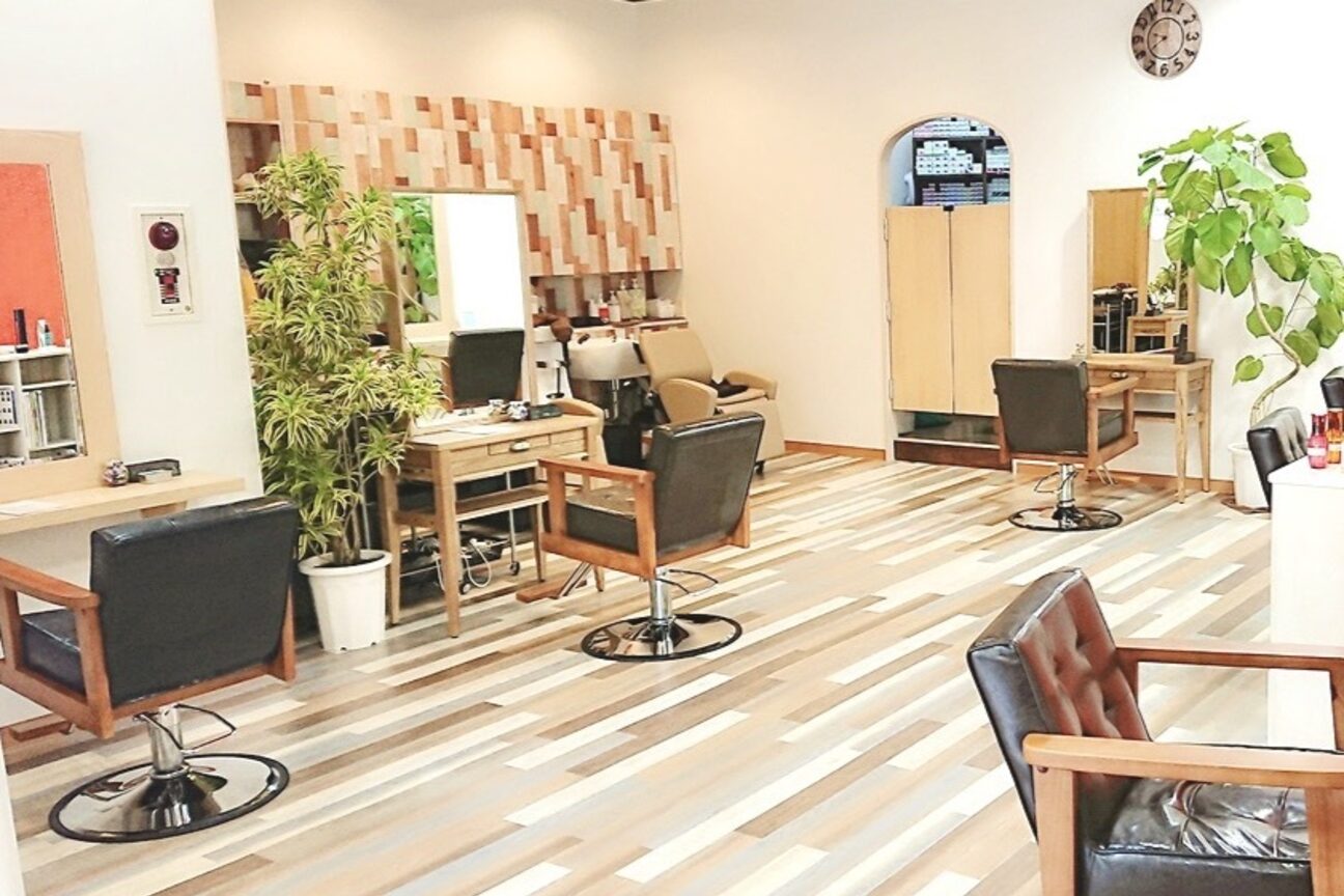 ジェムヘアスタジオ 湘南平塚南口店(Gem Hair Studio)1