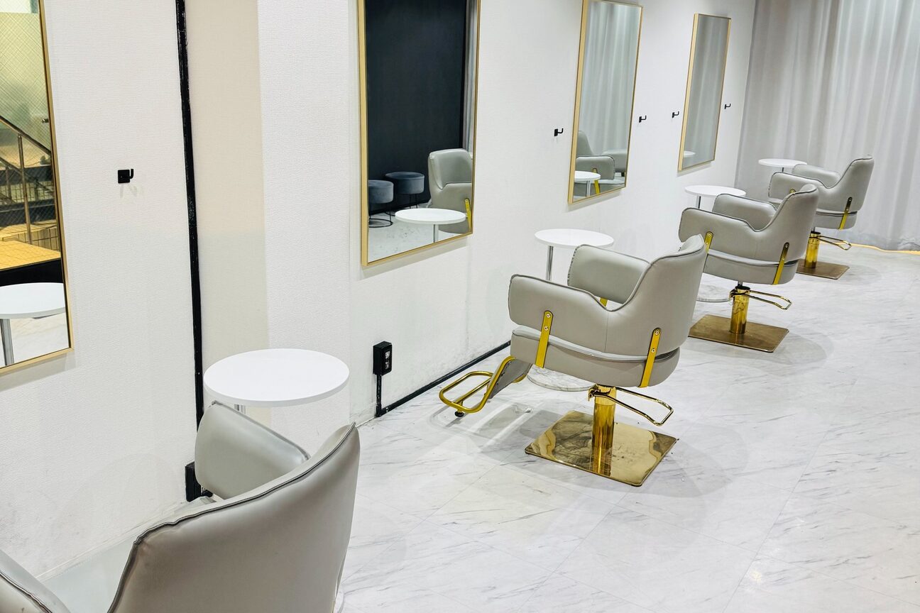 エクステ＆カラーサロン　Fav（株式会社　ＬＩＢＥＲＴＹ）画像1