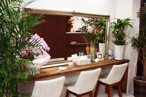 アイラッシュリゾートカハラ 四ツ谷三丁目店(Kahala)3