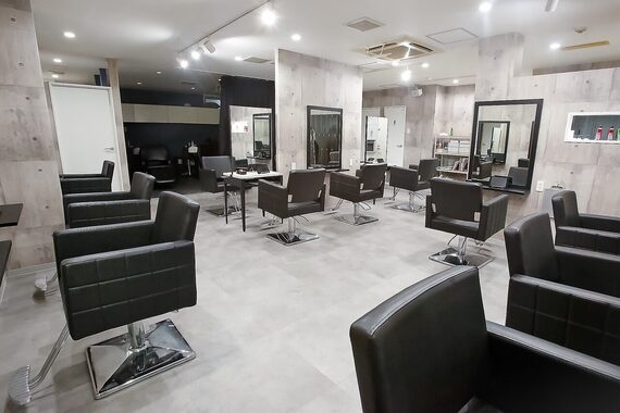 アンダーバーホワイト 南海難波店(_WHITE)