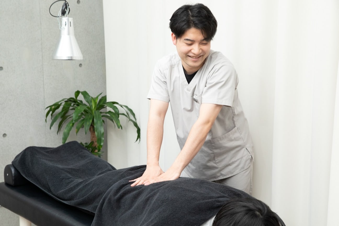 h&h八王子ユーロードの鍼灸整骨院 整体院3