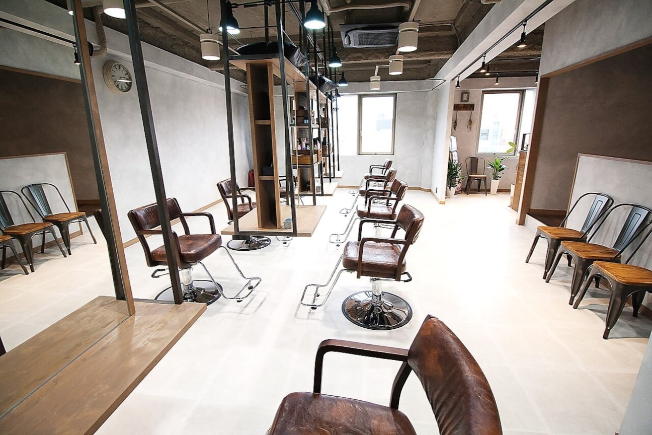 クラッチ 難波(CLUTCH)1