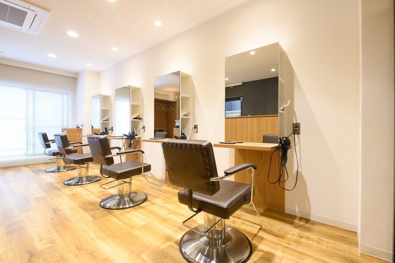 ＣＵＴ　ＣＬＵＢ　ＮＡＴＵＲＡＬ画像1