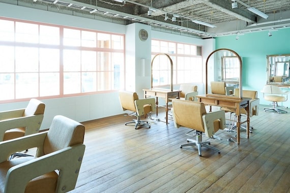 フィガロ ミーナ 東生駒店(FIGARO MINA)