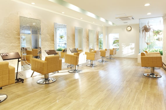 ジルトータルビューティーサロン 河内花園店 (JILL)