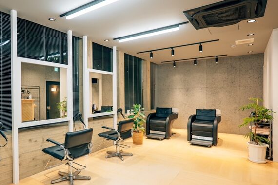 クリアーオブヘアー 覚王山店(CLEAR of hair)