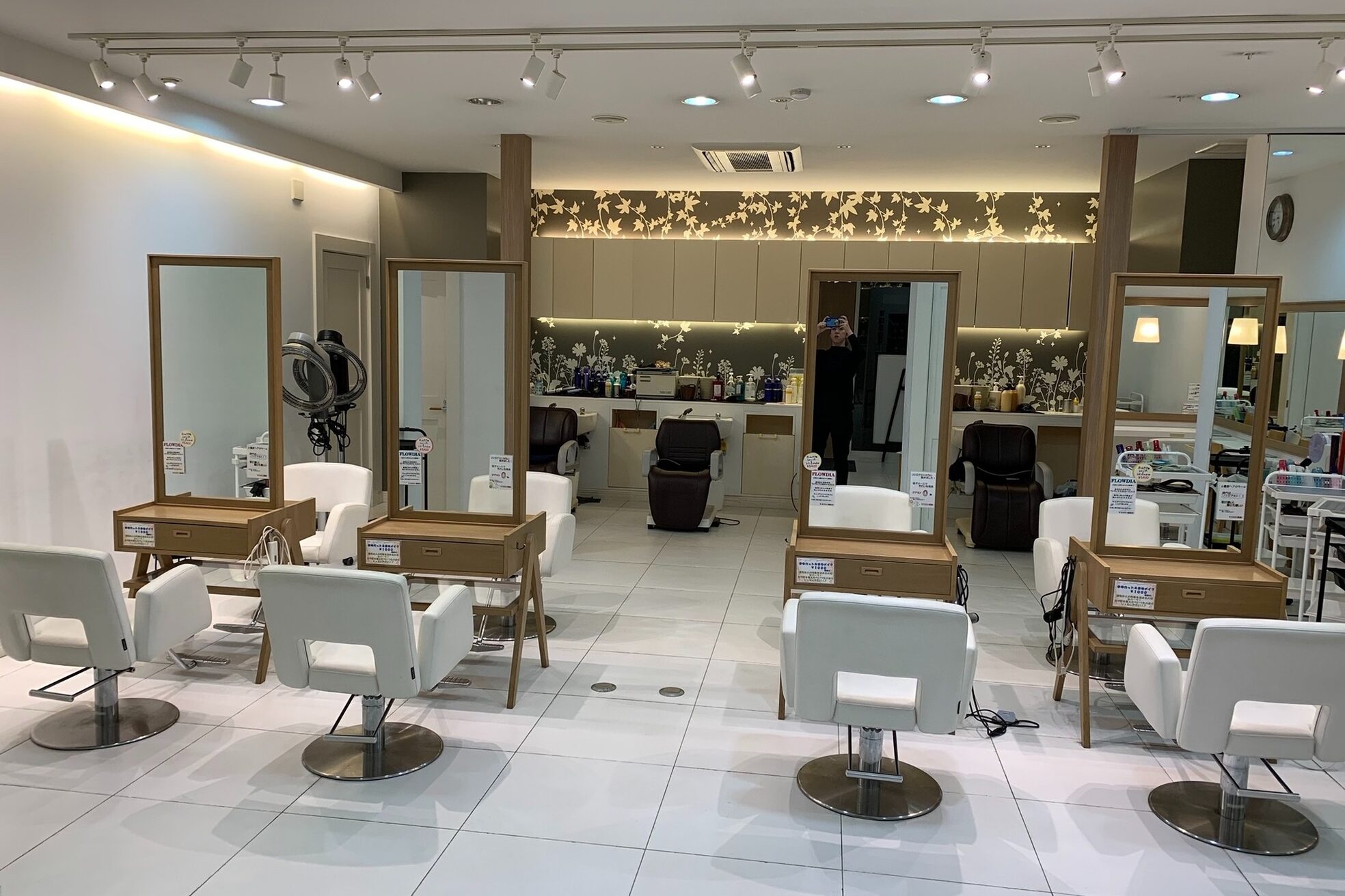 ブリリアント ルア 国立店2