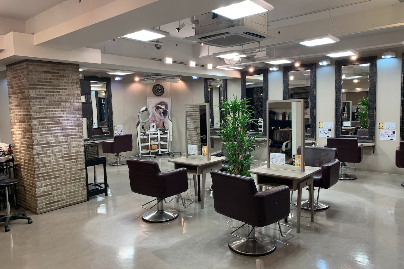 リファイン 羽村店2