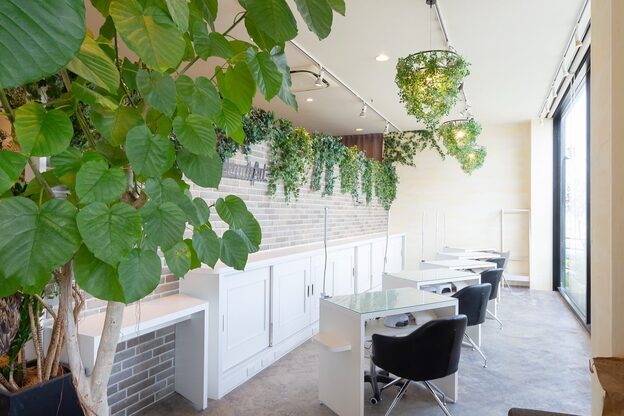 トータルサロン 白べぇーっ プラス2