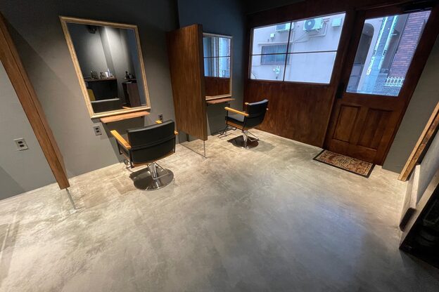 アンドワークス 2nd(&WORKS)1