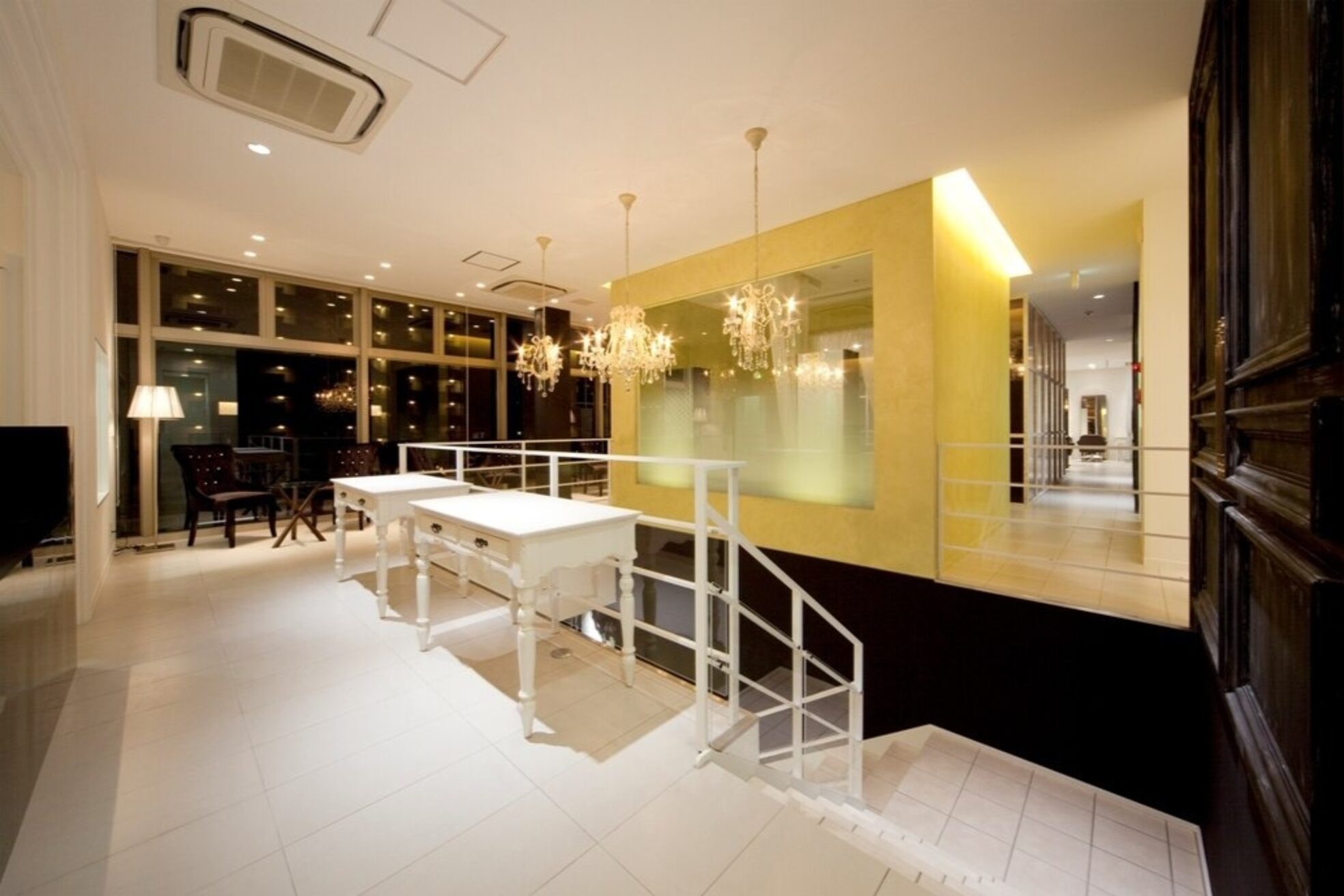 シルフ 宝塚店(Sylph)1