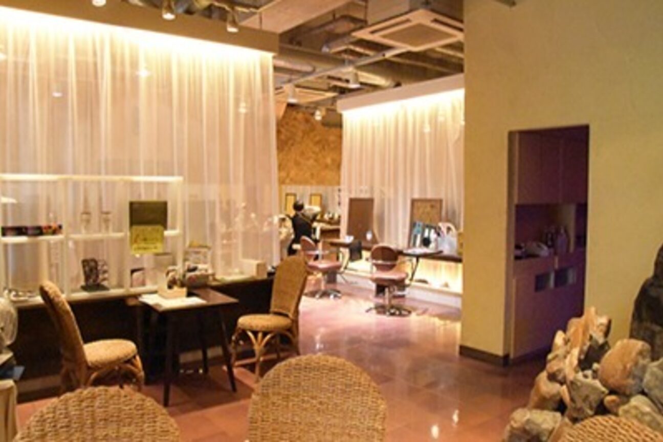 美容室BAGZY　八幡店（株式会社　九州壹組）画像1