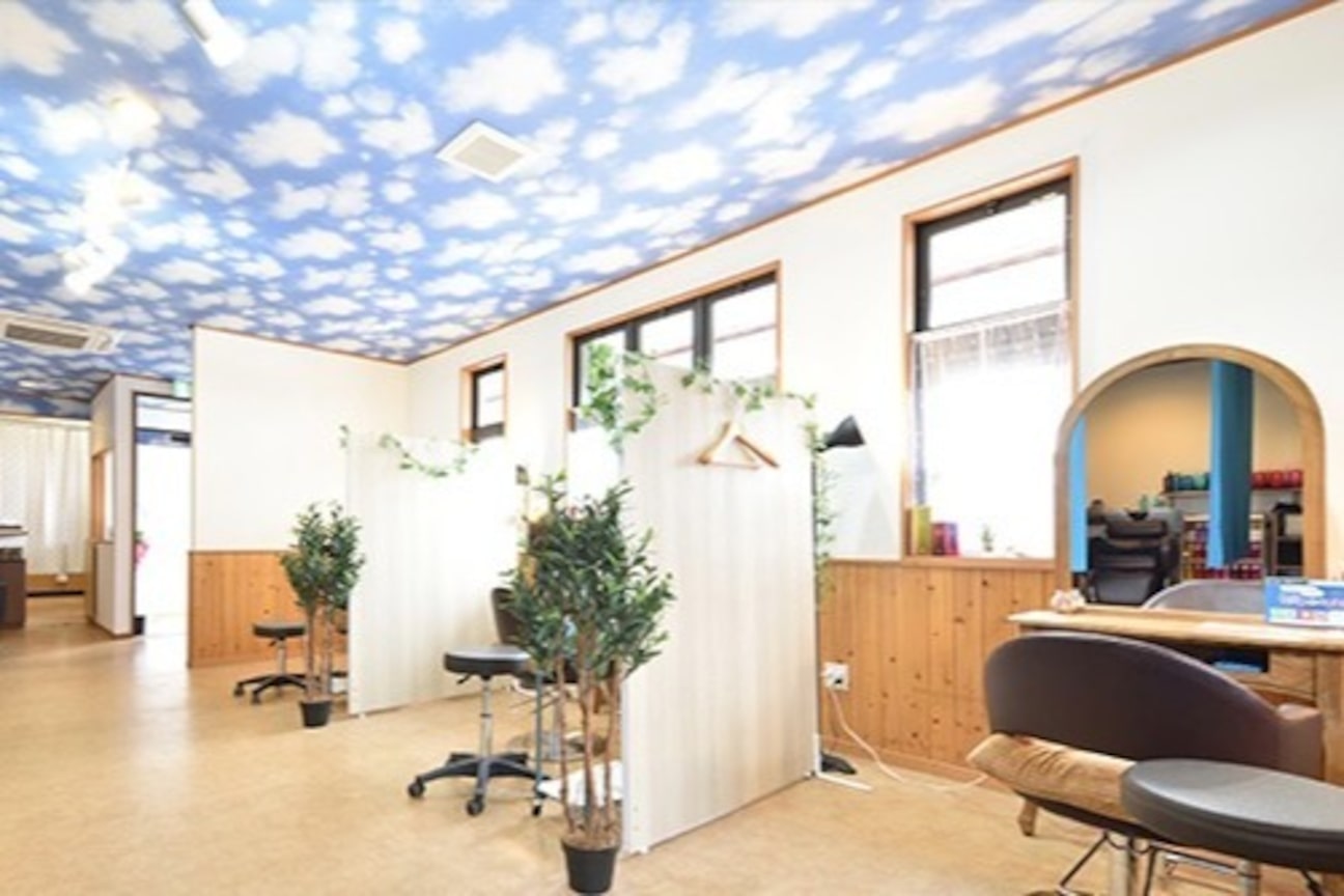 ヘアサロン・ティンカーベル(株式会社MAGIC-MIRROR)画像1