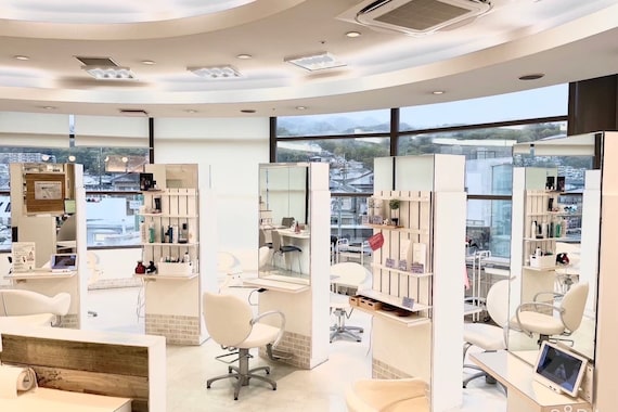 プラザヘアー 宝塚中山店