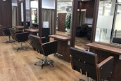 カットアンドカラーAY 検見川浜店