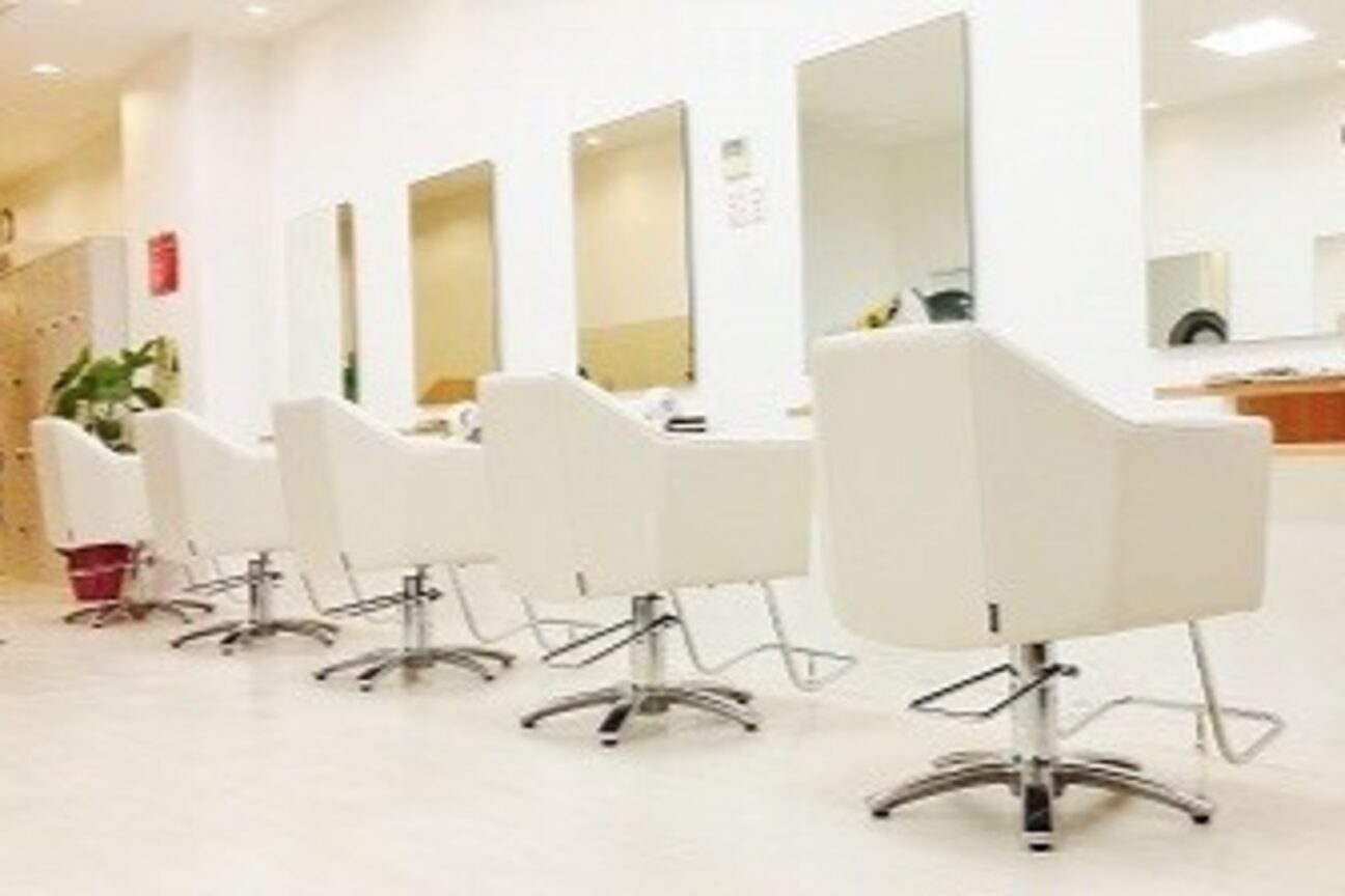 【PLAZA HAIR】（株式会社　ヤマノホールディングス）画像1