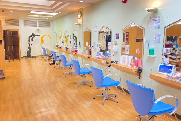 プラザ ヘア ポートタウン西店(PLAZA HAIR)1
