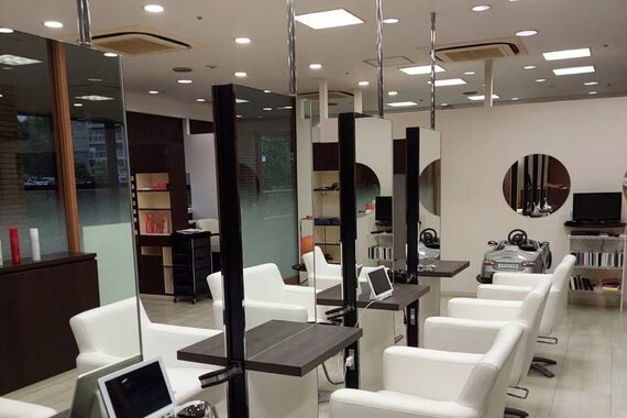 プラザヘアー 日生中央店(PLAZA HAIR)