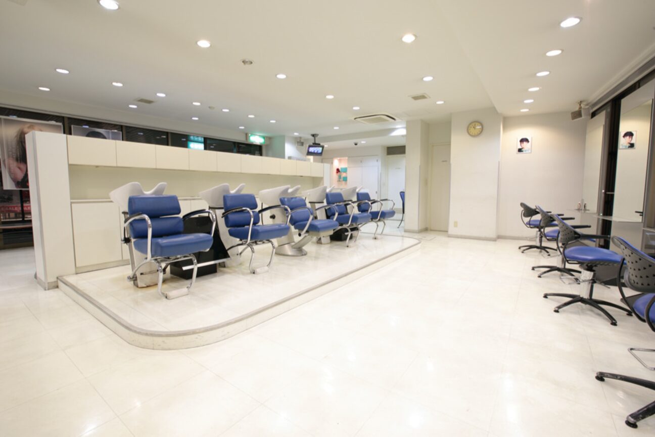 トニーアンドガイ ナゴヤ(TONI&GUY NAGOYA)1